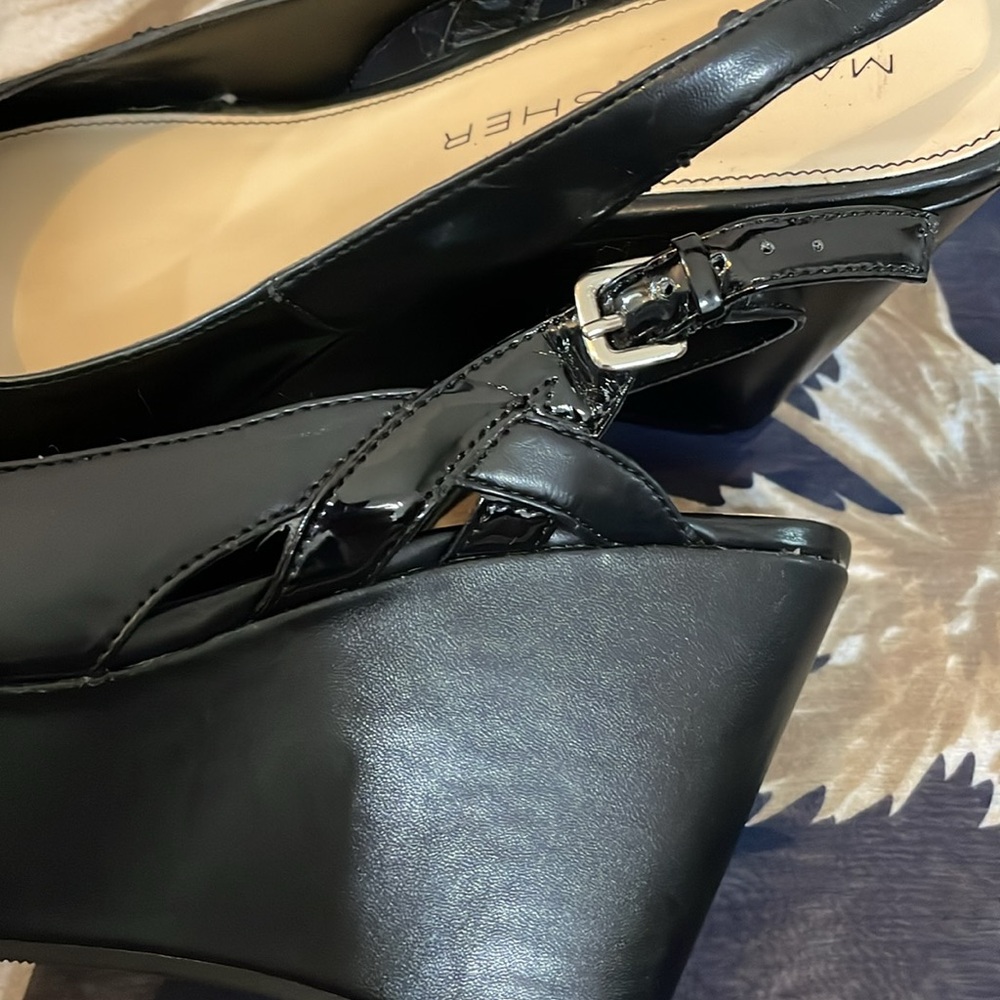 Marc Fisher Black Slingback Platform Sandal - Picture 4 of 6